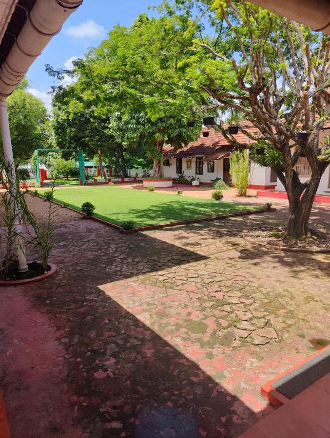 קוטאיאם Akkara Homestay & Ayurveda מראה חיצוני תמונה